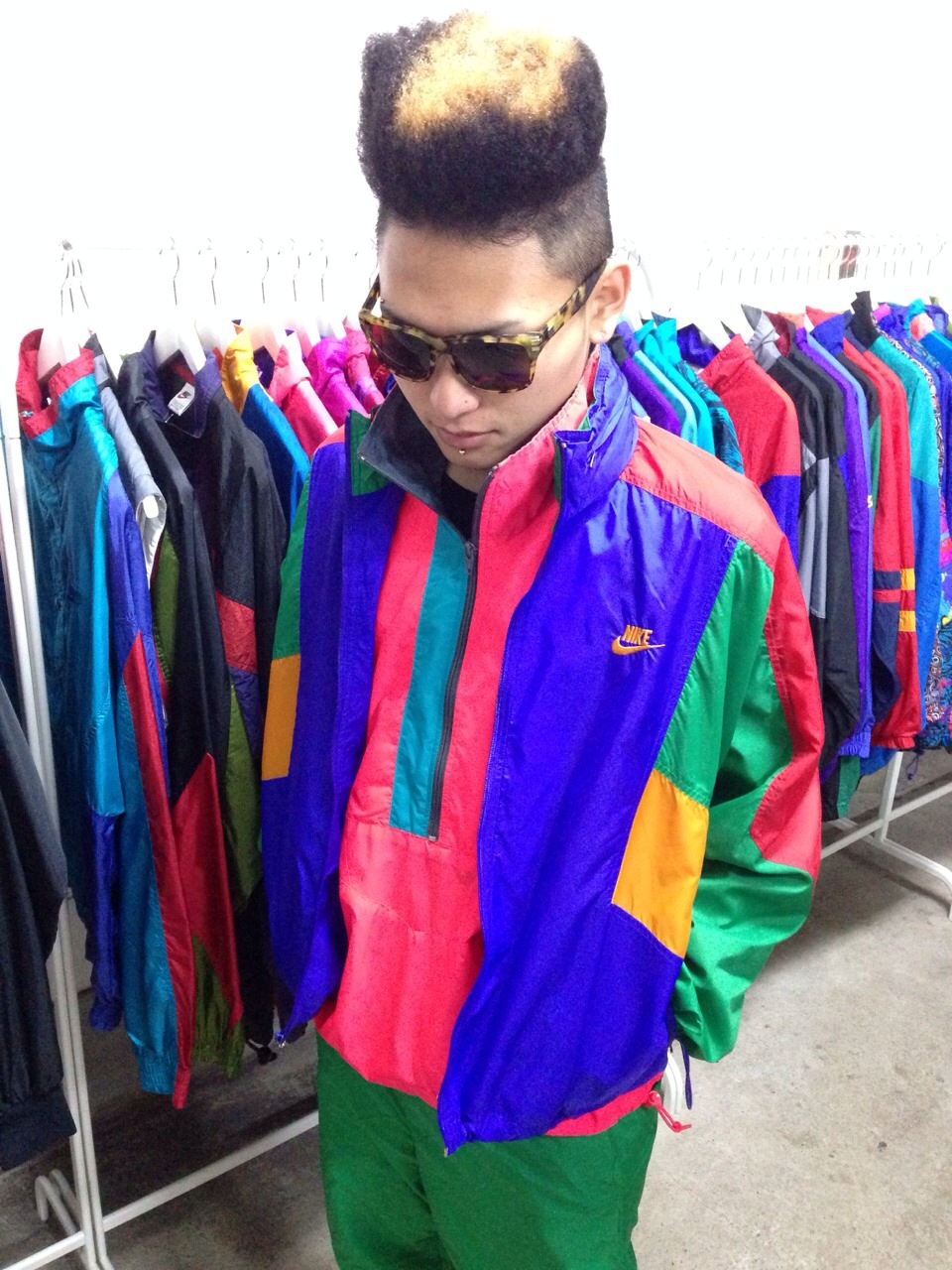 Colorful hotsell nike windbreaker